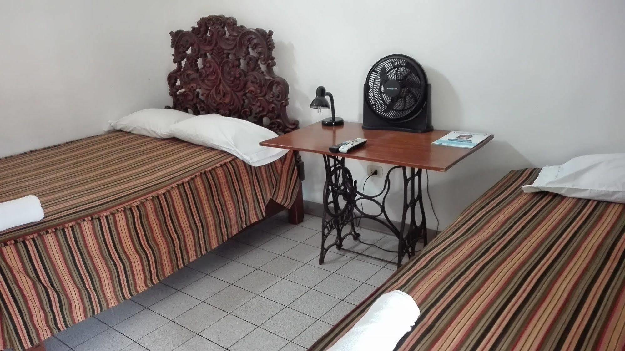 Hotel El Huarango إِكا المظهر الخارجي الصورة